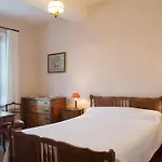Du Vieux Hotel