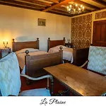 Du Vieux Hotel