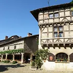 Du Vieux Hotel 3*