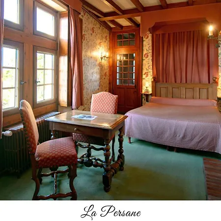 Du Vieux Hotel
