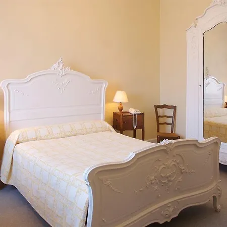 Du Vieux 3* Перуж