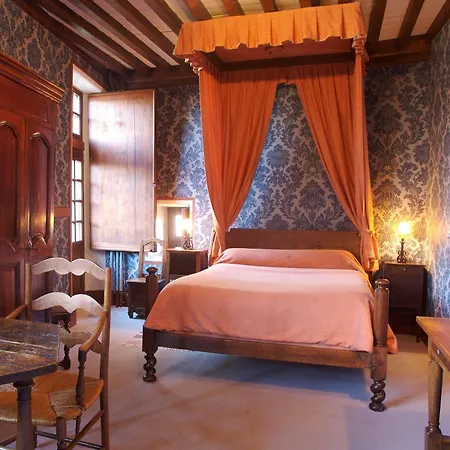 Отель Du Vieux Перуж