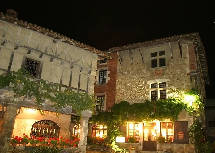 Du Vieux 호텔 Pérouges